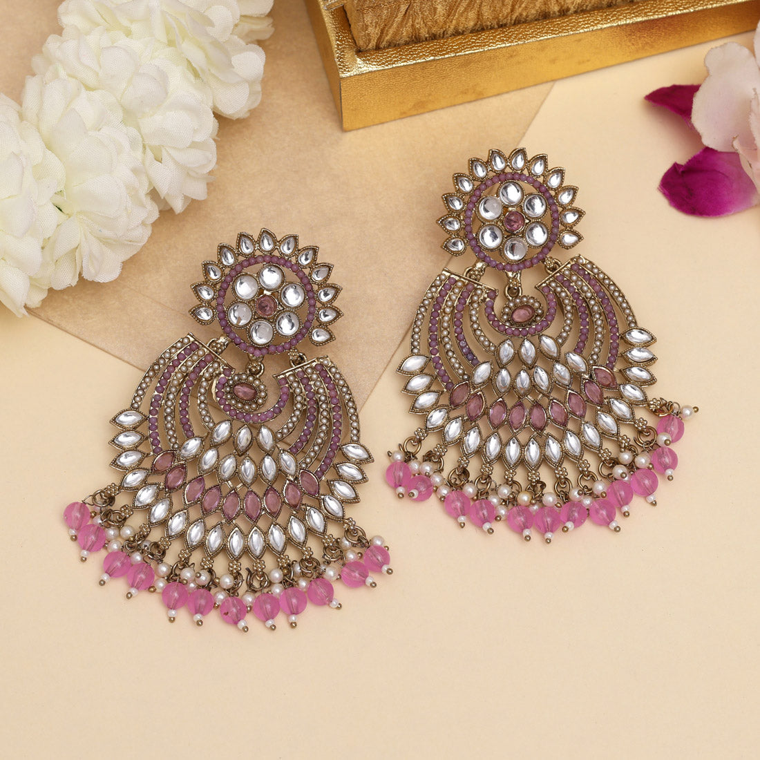 Light Purple Color Kundan Pakistani Earrings (KDE981LPRP) - Preyans.com