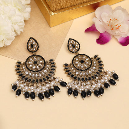 Black Color Kundan Pakistani Earrings (KDE982BLK) - Preyans.com