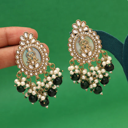 Green Color Kundan Earrings (KDE986GRN) - Preyans.com