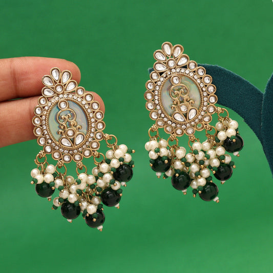 Green Color Kundan Earrings (KDE986GRN) - Preyans.com