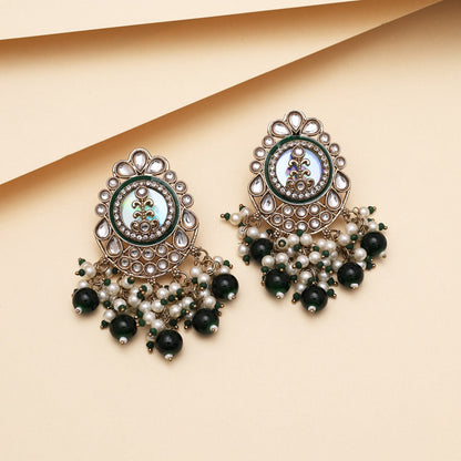 Green Color Kundan Earrings (KDE987GRN) - Preyans.com