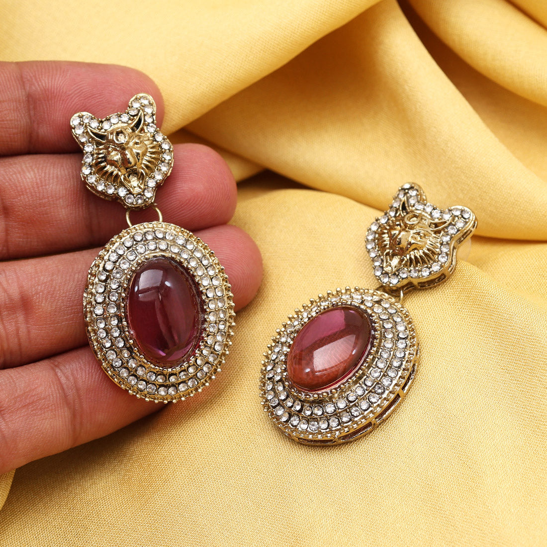 Magenta Color Kundan Earrings (KDE990MNT) - Preyans.com