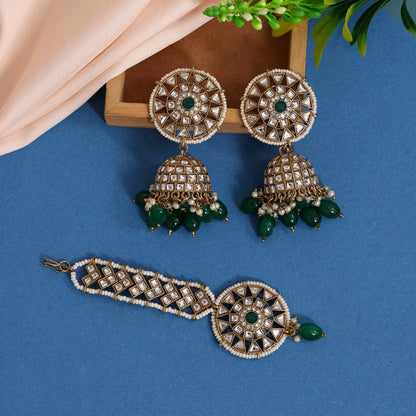 Green Color Kundan Earrings With Maang Tikka (KDTE538GRN) - preyans.com