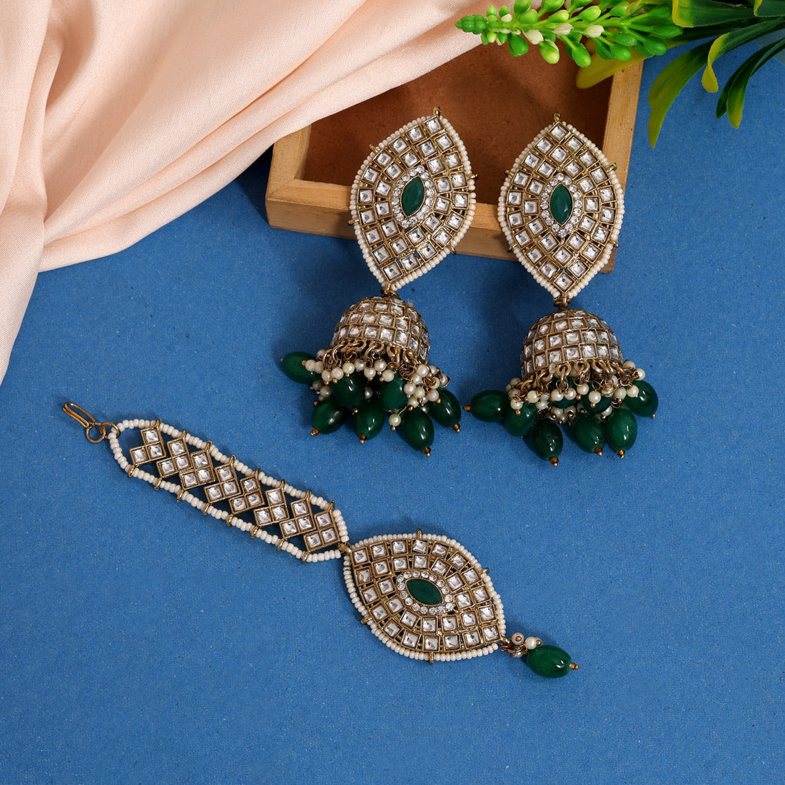 Green Color Kundan Earrings With Maang Tikka (KDTE539GRN) - preyans.com