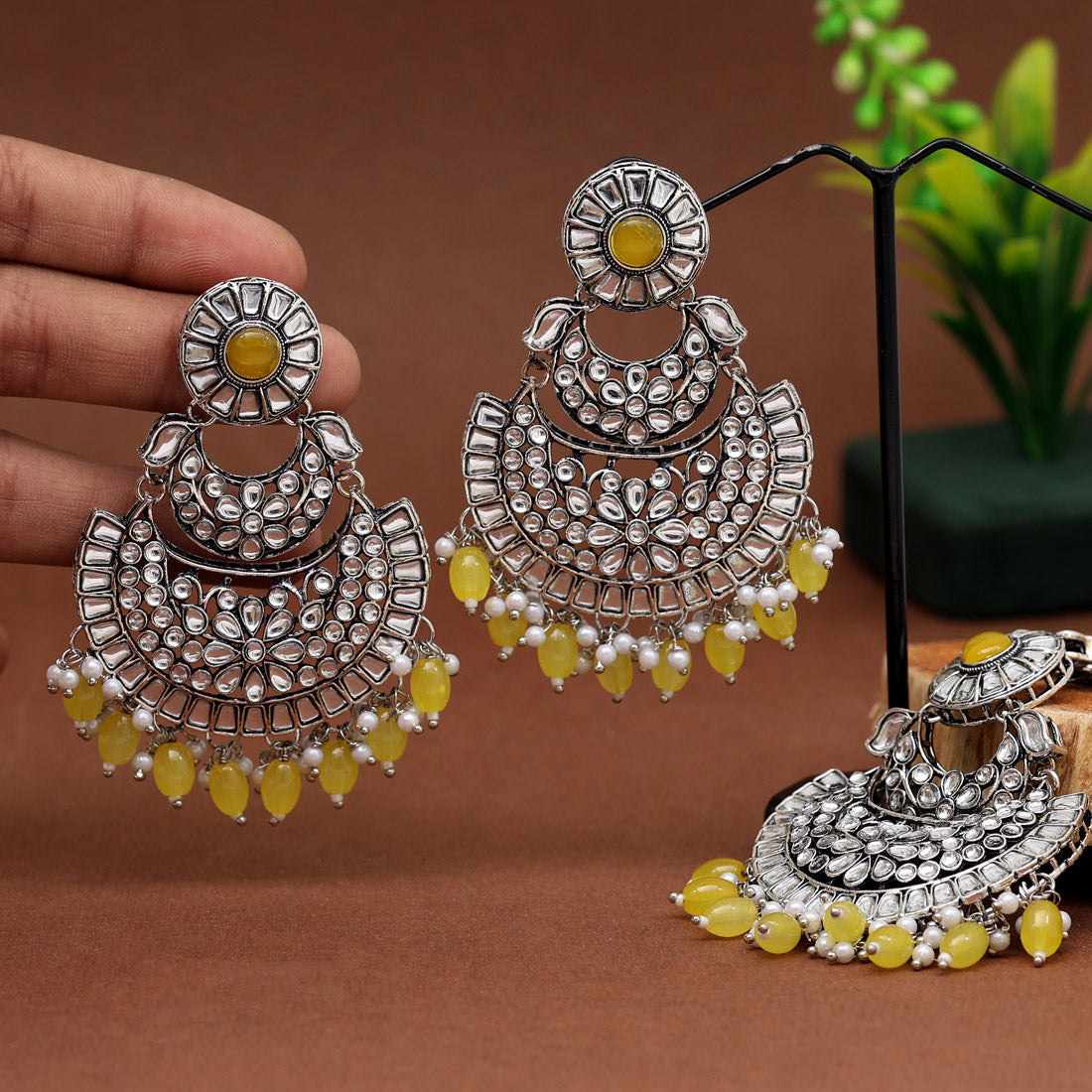 Yellow Color Kundan Earrings With Maang Tikka (KDTE546YLW) - preyans.com