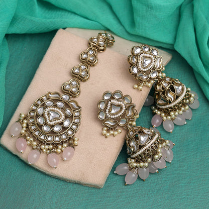 Pink Color Kundan Earrings With Maang Tikka (KDTE552PNK) - preyans.com