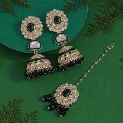 Black Color Kundan Earrings With Maang Tikka (KDTE555BLK) - preyans.com