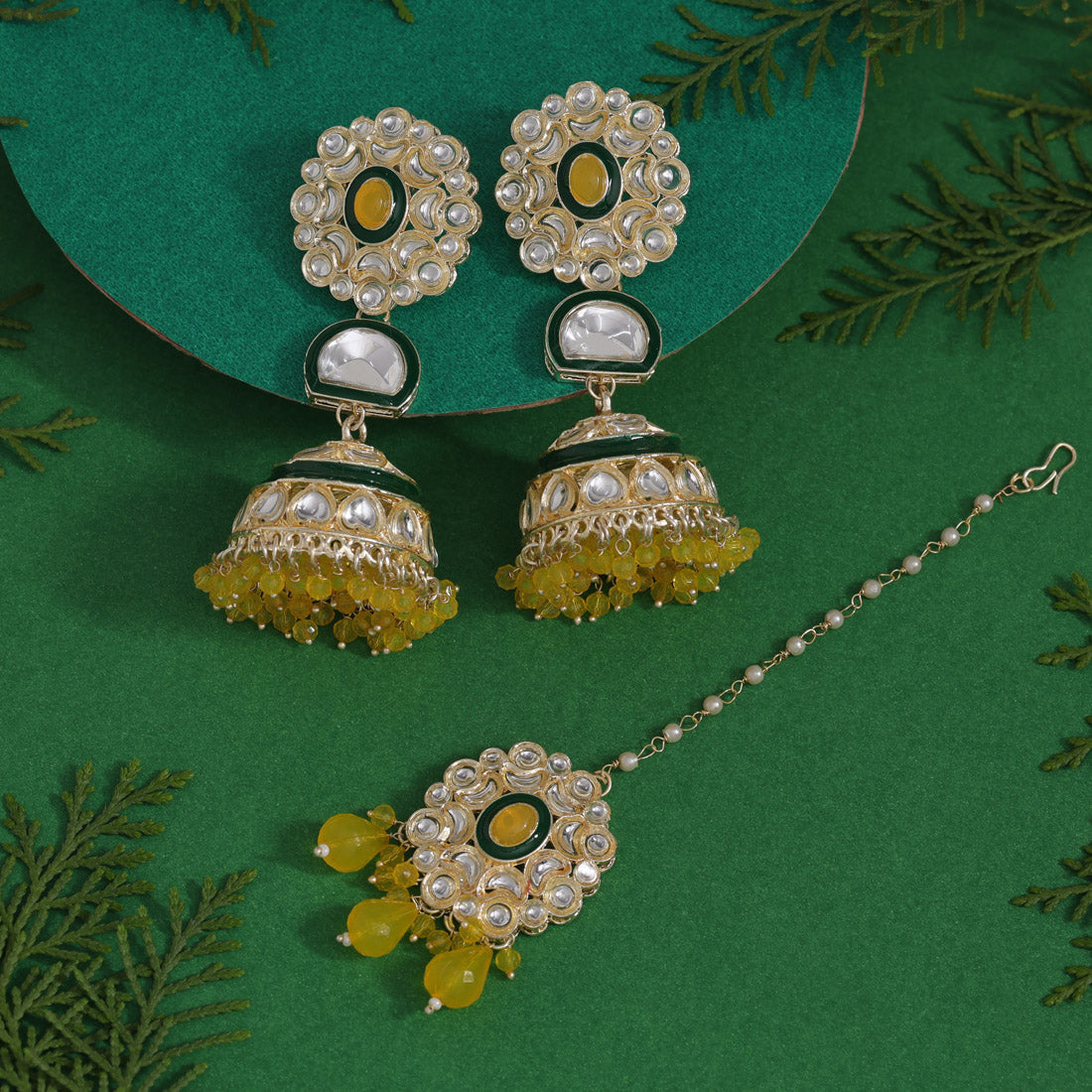 Yellow Color Kundan Earrings With Maang Tikka (KDTE555YLW) - preyans.com