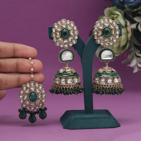 Green Color Kundan Earrings With Maang Tikka (KDTE556GRN) - preyans.com