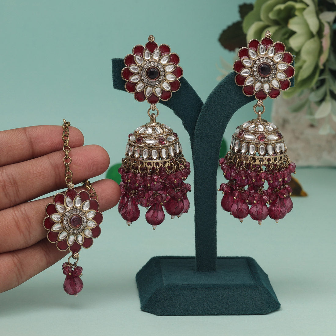 Magenta Color Kundan Earrings With Maang Tikka (KDTE559MNT) - preyans.com