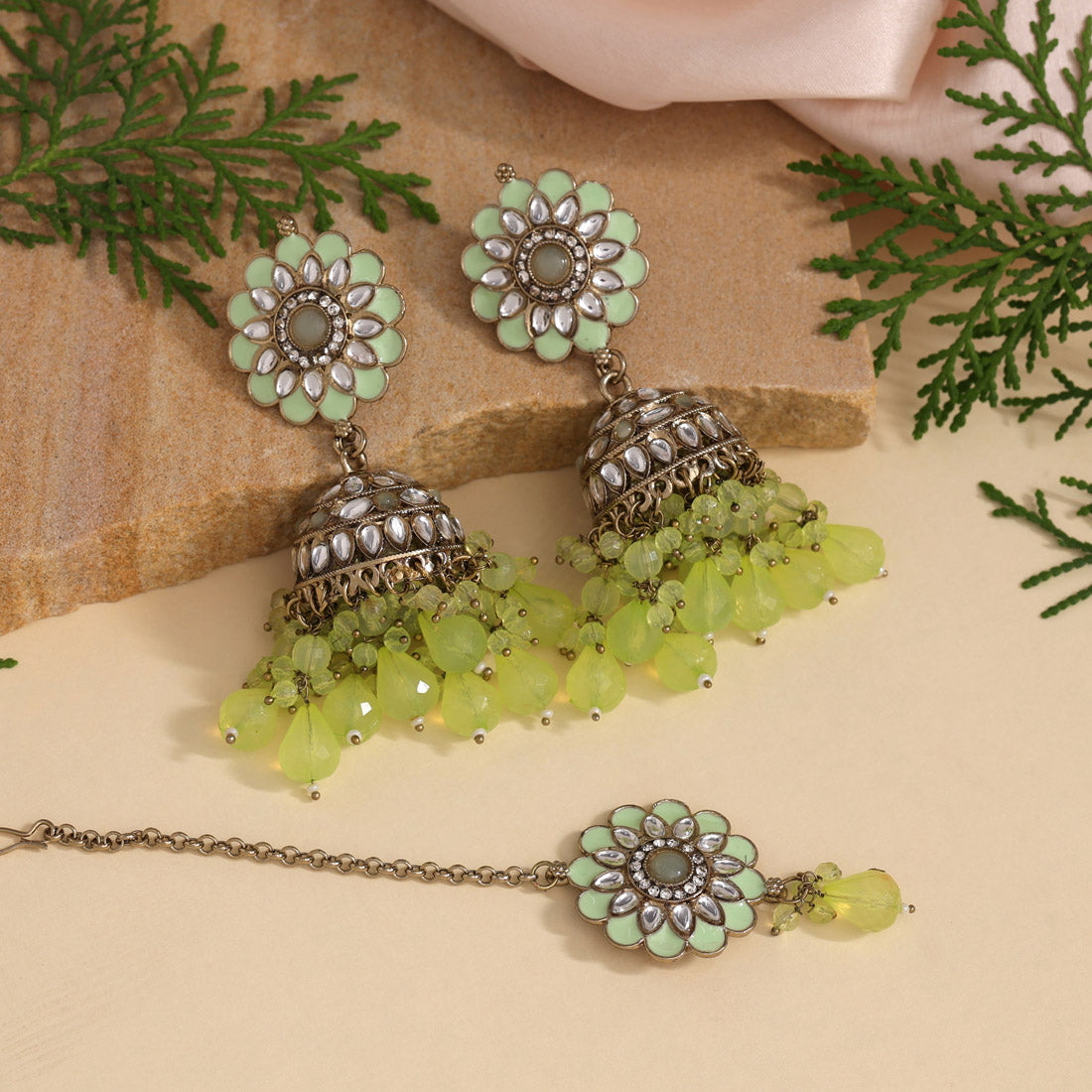 Pista Green Color Kundan Earrings With Maang Tikka (KDTE559PGRN) - preyans.com