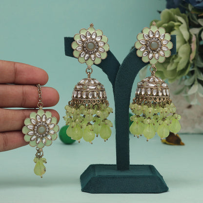 Pista Green Color Kundan Earrings With Maang Tikka (KDTE559PGRN) - preyans.com