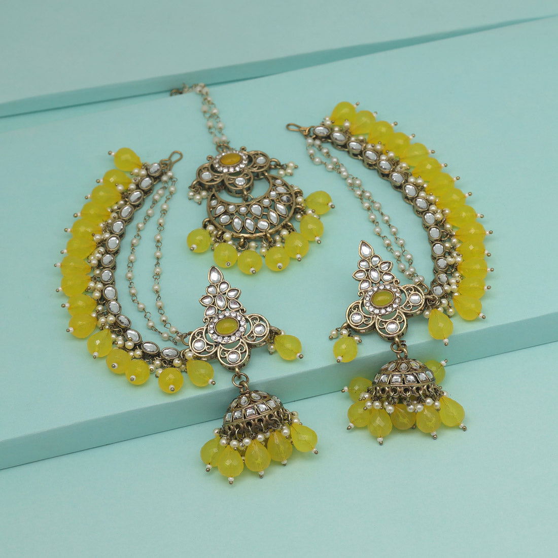 Yellow Color Kundan Earrings With Maang Tikka (KDTE561YLW) - preyans.com