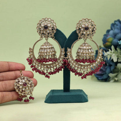 Magenta Color Kundan Earrings With Maang Tikka (KDTE562MNT) - preyans.com