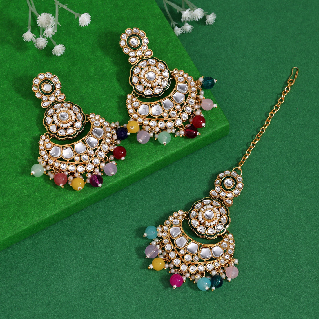 Multi Color Kundan Earrings With Maang Tikka (KDTE570MLT - preyans.com