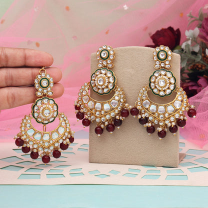 Maroon Color Kundan Earrings With Maang Tikka (KDTE570MRN - preyans.com