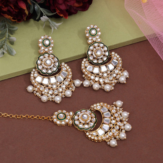 White Color Kundan Earrings With Maang Tikka (KDTE570WHT - preyans.com