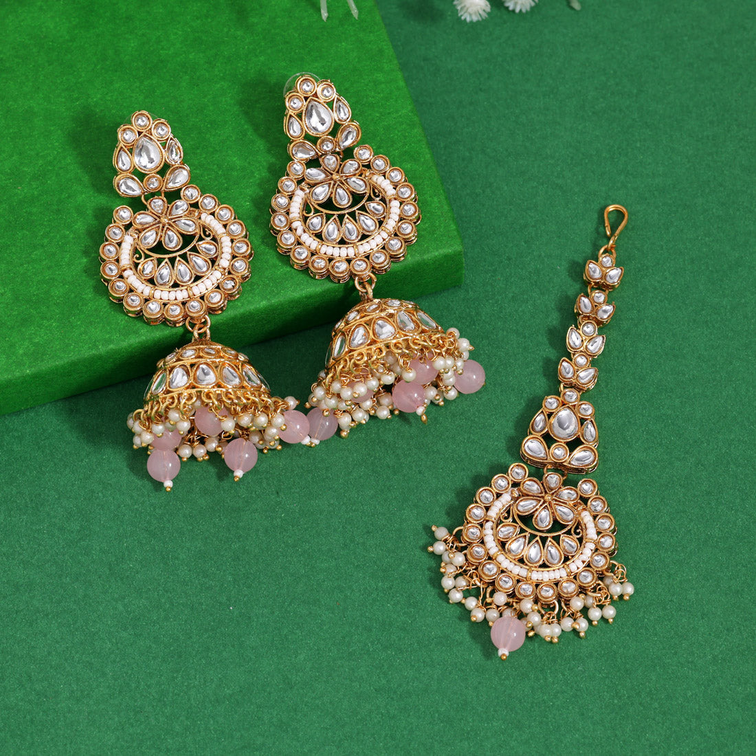 Pink Color Kundan Earrings With Maang Tikka (KDTE571PNK - preyans.com