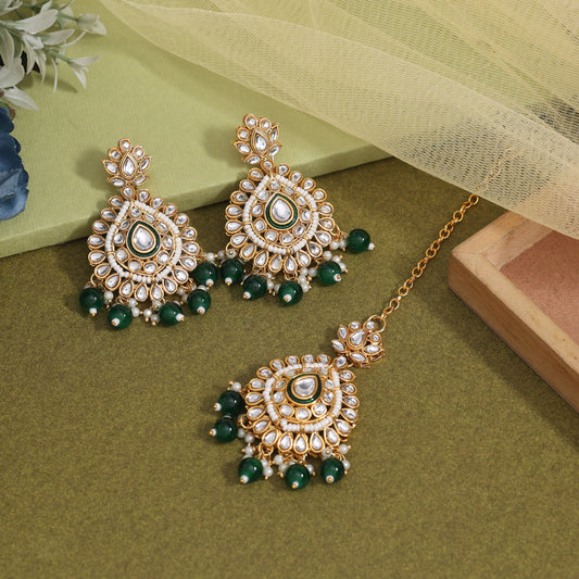 Green Color Kundan Earrings With Maang Tikka (KDTE572GRN - preyans.com