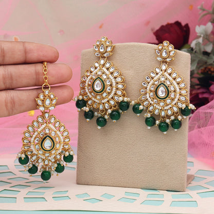 Green Color Kundan Earrings With Maang Tikka (KDTE572GRN - preyans.com