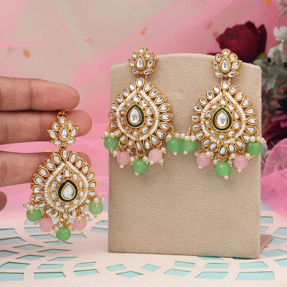 Pink & Pista Green Color Kundan Earrings With Maang Tikka (KDTE572PNKPGRN - preyans.com