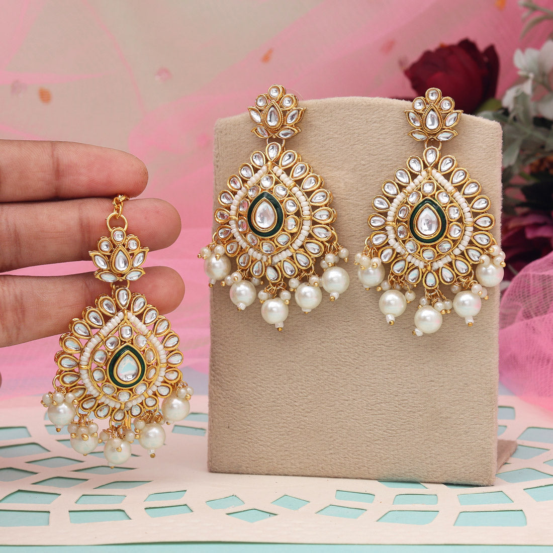 White Color Kundan Earrings With Maang Tikka (KDTE572WHT - preyans.com