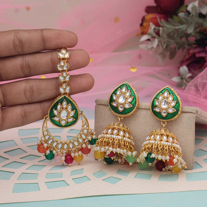 Multi Color Kundan Earrings With Maang Tikka (KDTE573MLT - preyans.com