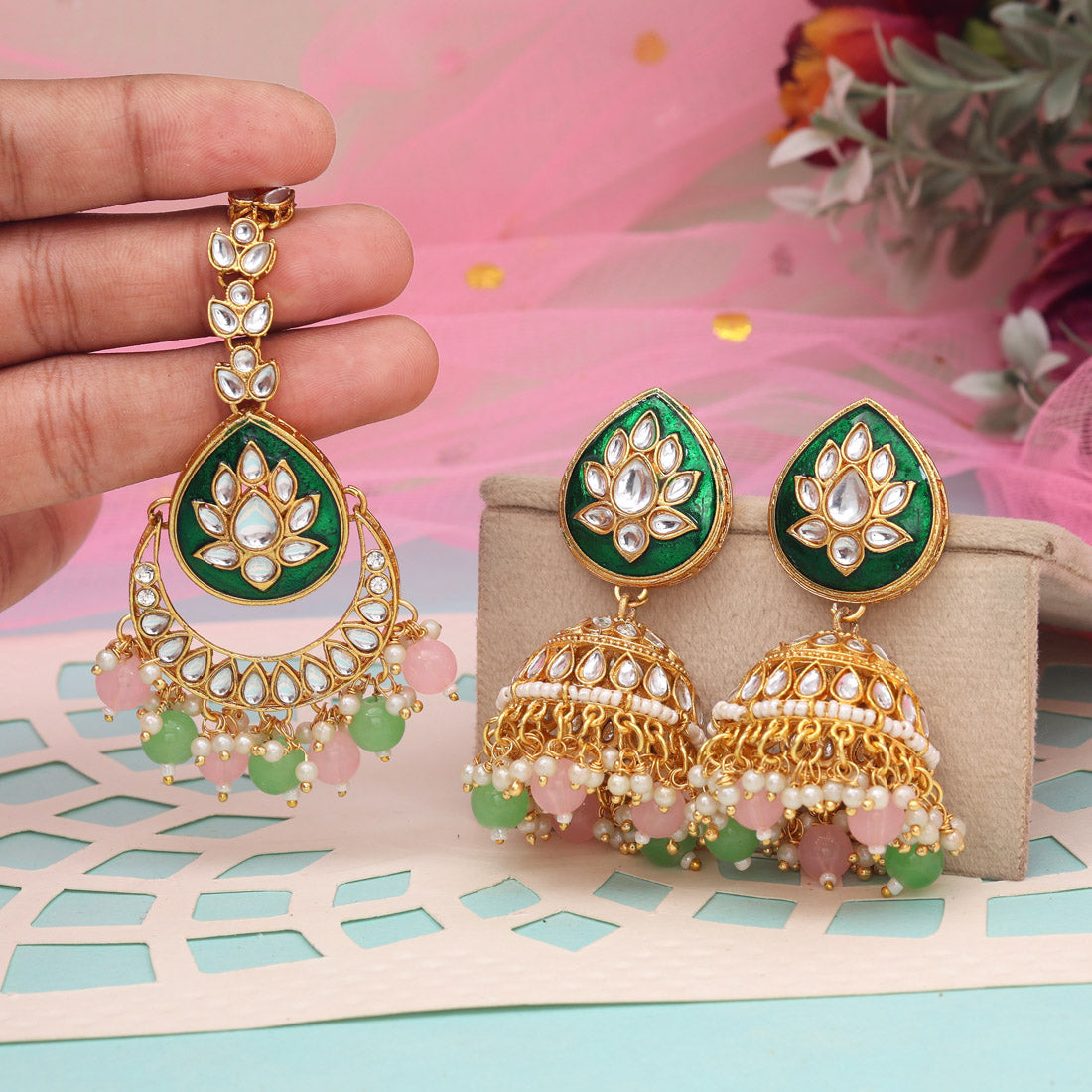 Pink & Pista Green Color Kundan Earrings With Maang Tikka (KDTE573PNKPGRN - preyans.com