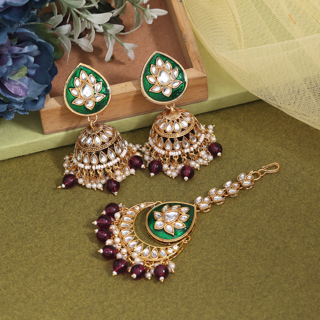 Purple Color Kundan Earrings With Maang Tikka (KDTE573PRP - preyans.com