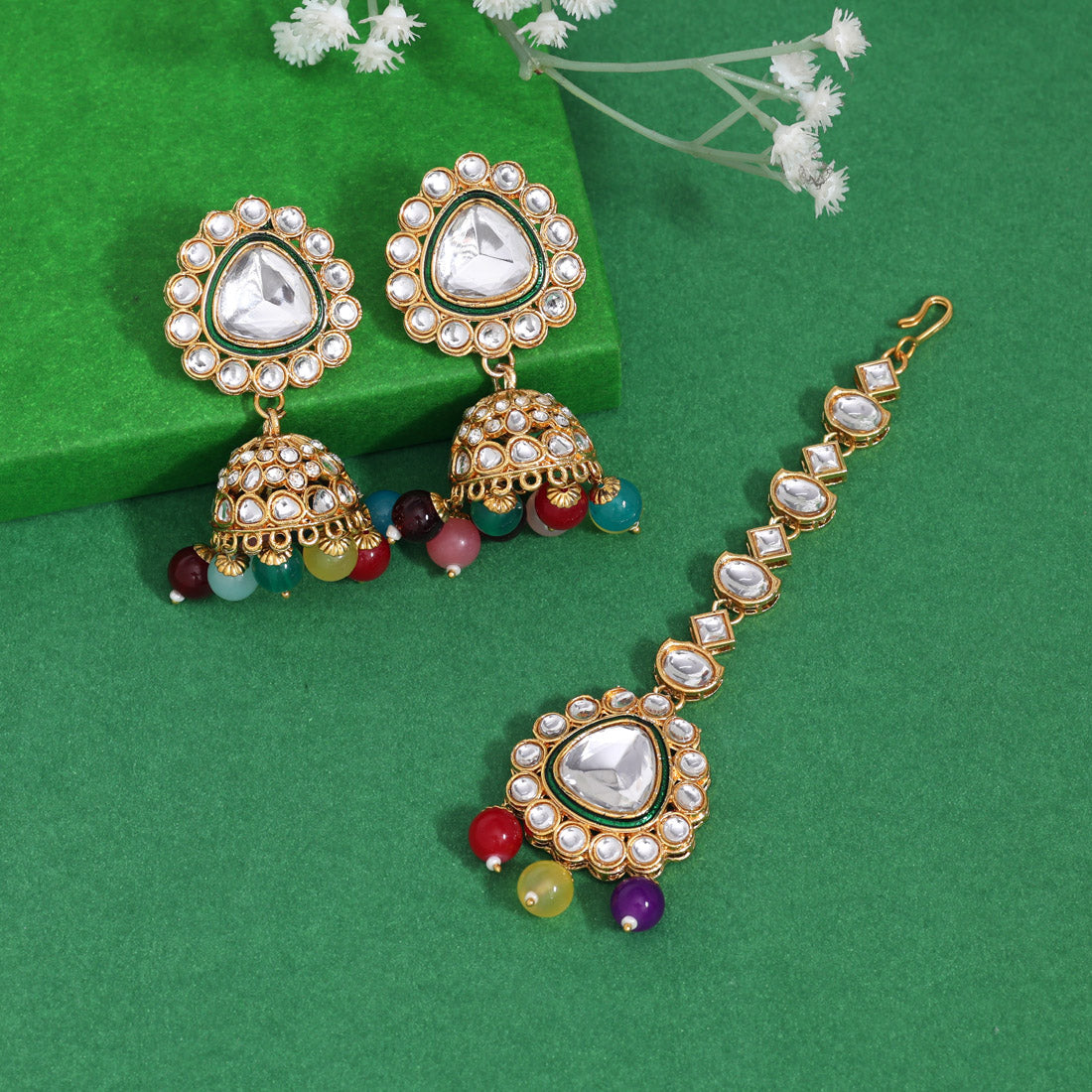 Multi Color Kundan Earrings With Maang Tikka (KDTE574MLT - preyans.com