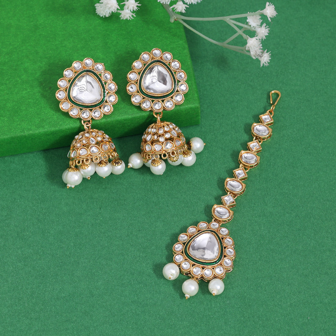 White Color Kundan Earrings With Maang Tikka (KDTE574WHT - preyans.com