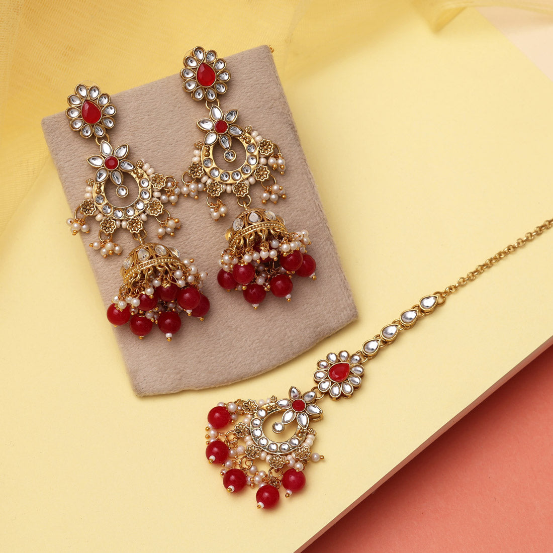 Red Color Kundan Earrings With Maang Tikka (KDTE575RED) - preyans.com