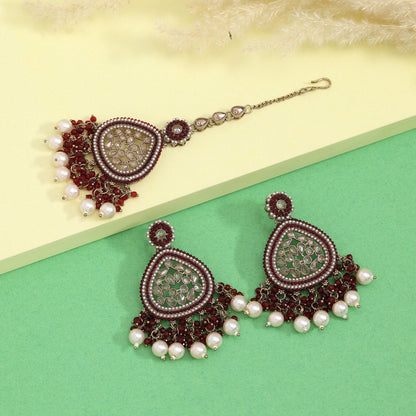 Maroon Color Pakistani Kundan Earrings With Maang Tikka (KDTE593MRN) - Preyans.com