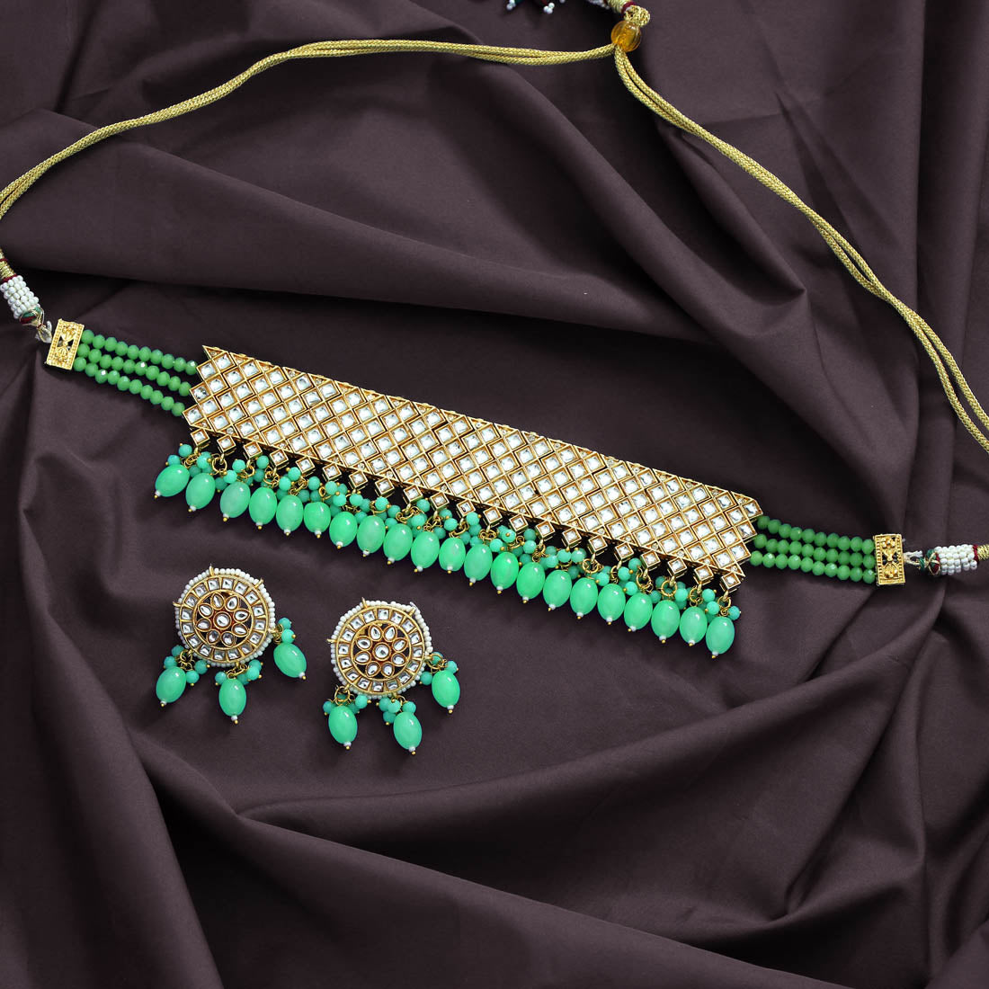 Parrot Green Color Kundan Choker Necklace Set (KN1093PGRN) - preyans.com