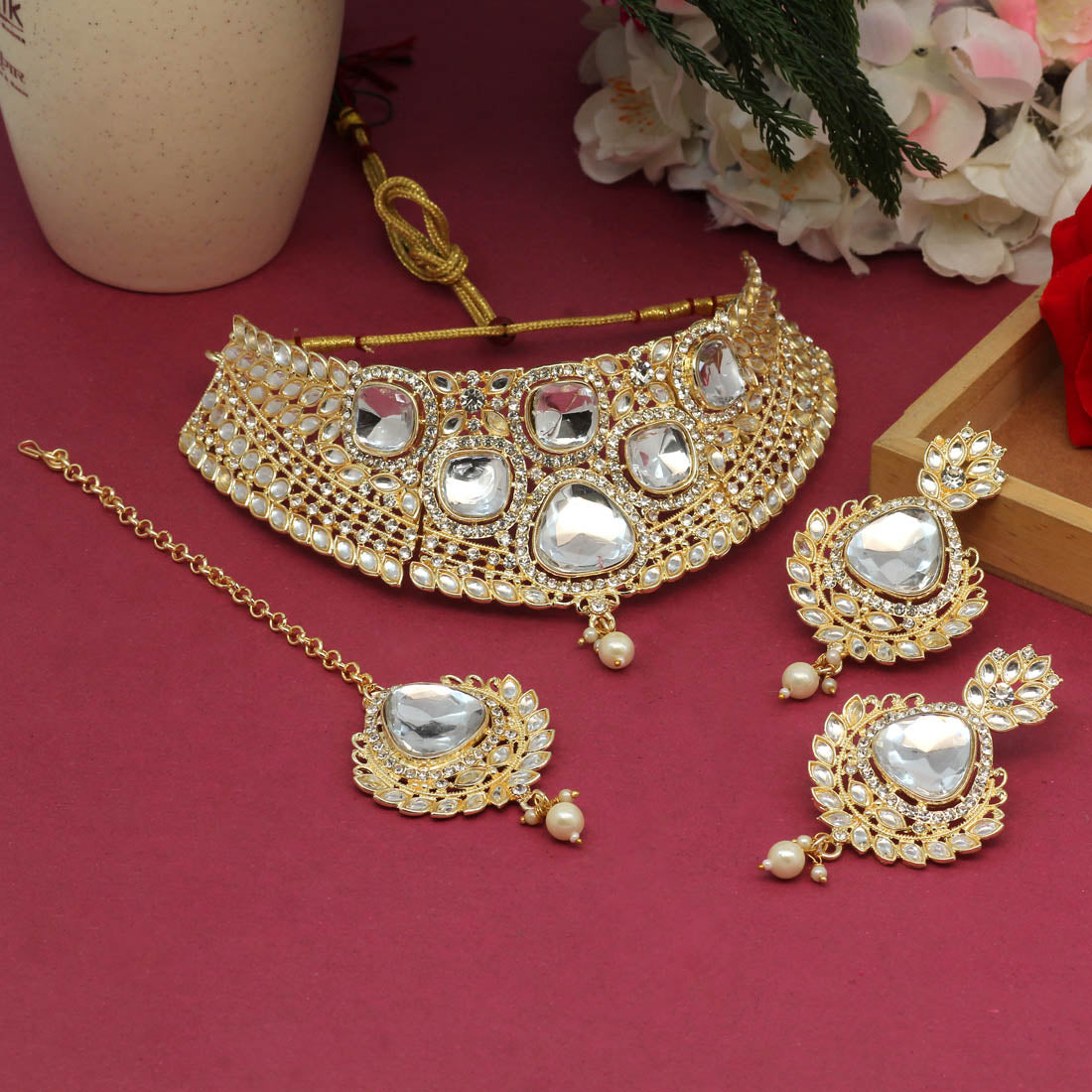 White Color Choker Kundan Necklace Set (KN1124WHT) - preyans.com