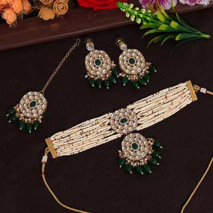 Green Color Choker Kundan Necklace Set (KN1343GRN) - preyans.com