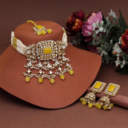 Yellow Color Choker Kundan Necklace Set (KN1357YLW) - preyans.com