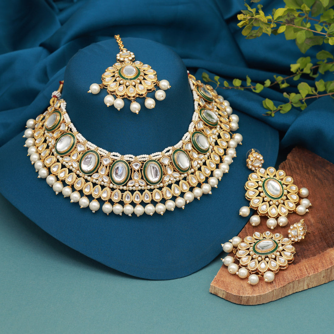 White Color Kundan Necklace Set (KN1362WHT) - preyans.com