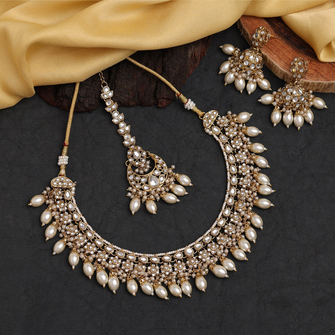 White Color Kundan Necklace Set (KN1376WHT) - preyans.com