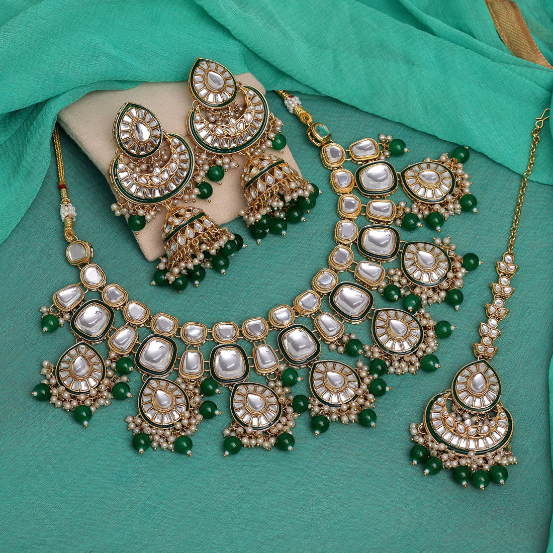 Green Color Kundan Necklace Set (KN1377GRN) - preyans.com