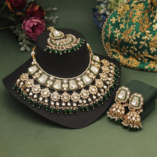 Green Color Kundan Necklace Set (KN1413GRN) - preyans.com