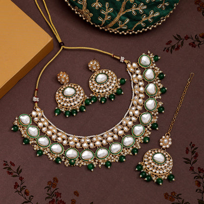 Green Color Kundan Necklace Set (KN1415GRN) - Preyans.com