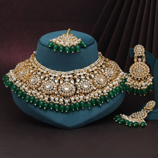 Green Color Kundan Necklace Set (KN1420GRN) - Preyans.com