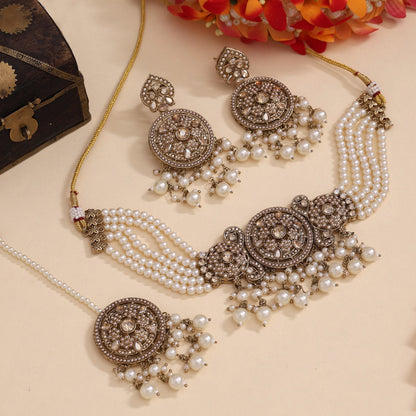 Gold Color Choker Kundan Necklace Set (KN1448GLD) - eindiawholesale.com