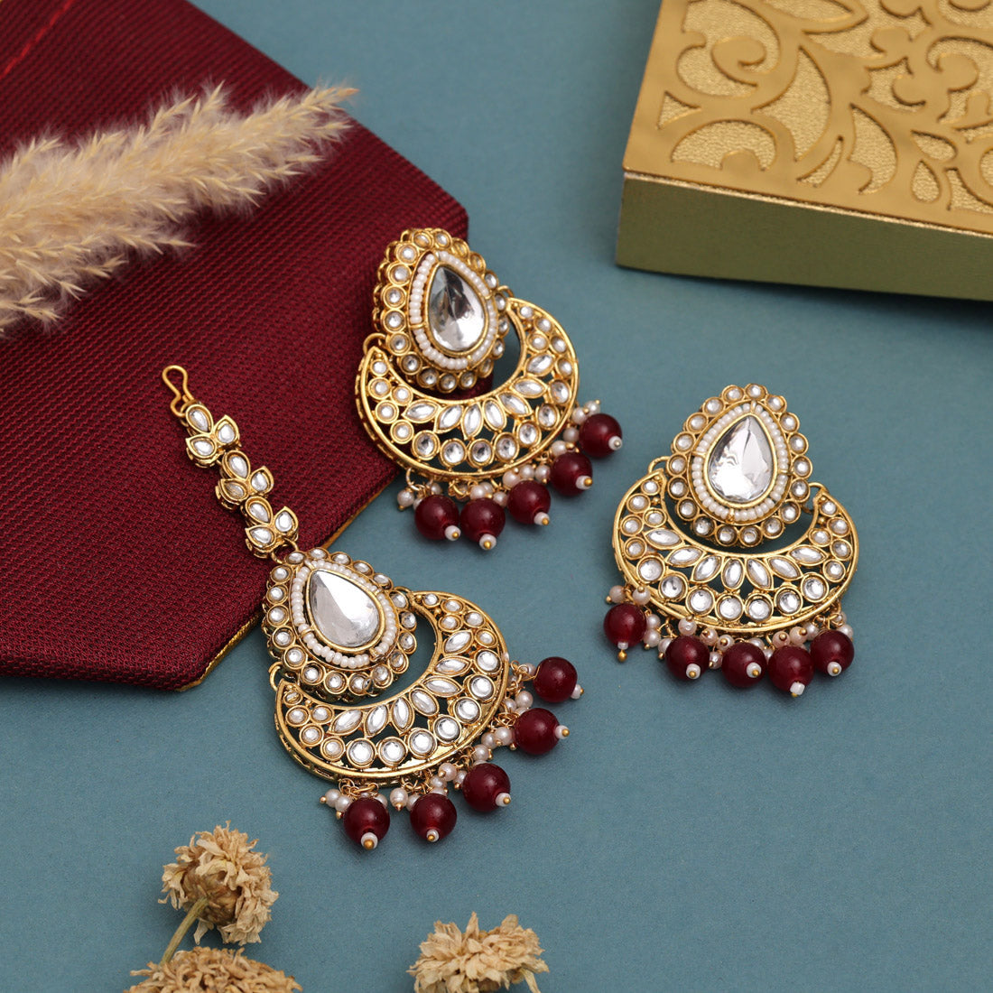 Antique Maroon Color Kundan Necklace Set For Rich Traditional Styling - Preyans.com