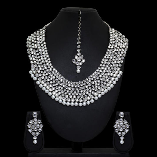 Silver Color Kundan Necklace Set (KN174SLV) - preyans.com