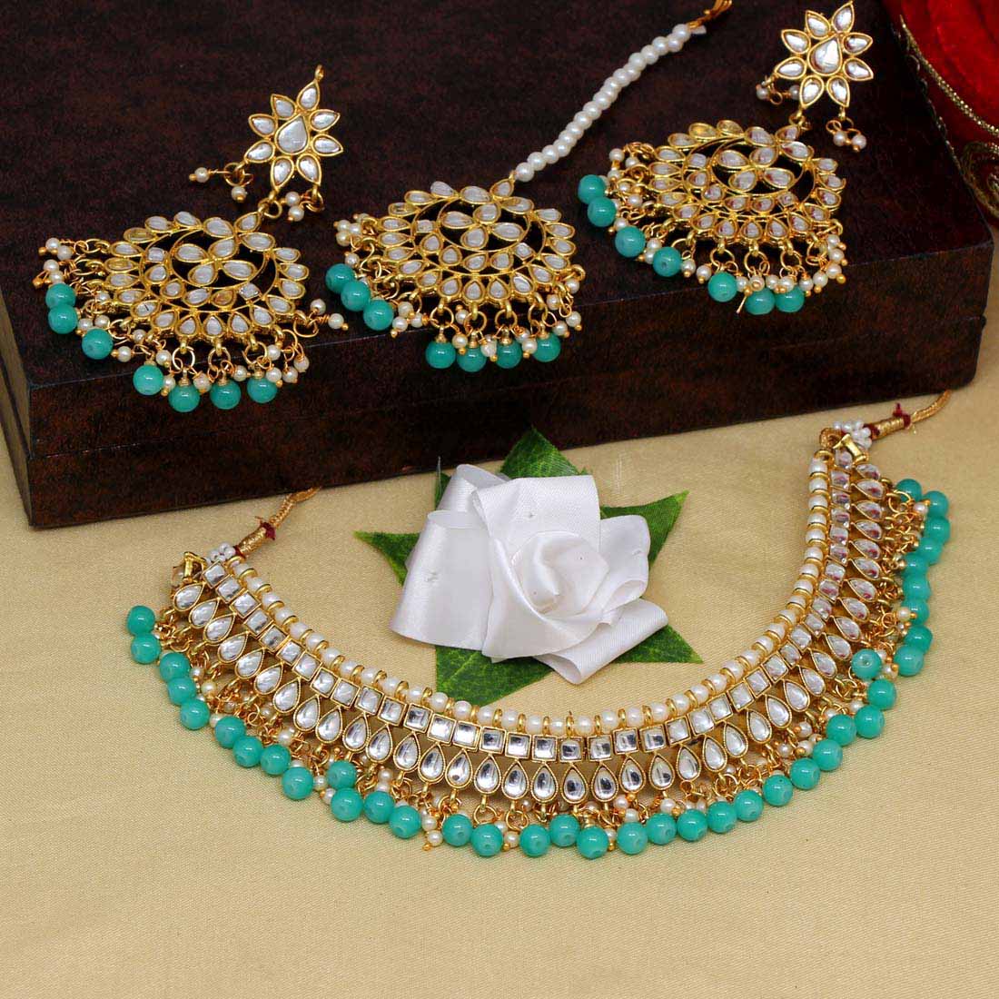 Rama Green Color Kundan Necklace Set (KN776RGRN) - preyans.com