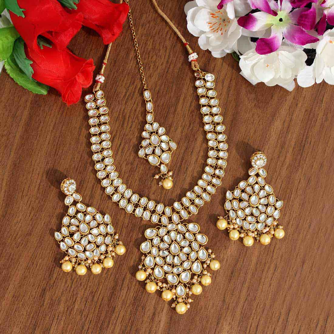 Gold Color Kundan Necklace Set (KN988GLD) - preyans.com