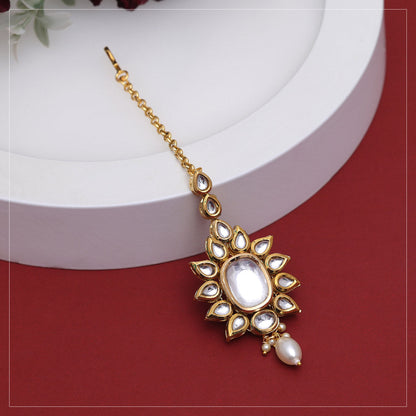 White Color Back Side Meena Work Kundan Maang Tikka (MTK562WHT) - preyans.com