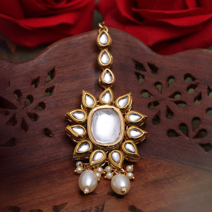 White Color Back Side Meena Work Kundan Maang Tikka (MTK563WHT) - preyans.com